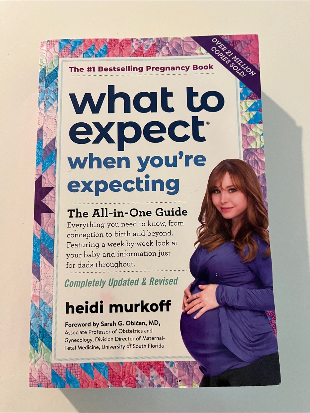 What to Expect When You're Expecting by Heidi Murkoff - White & Blue Cover